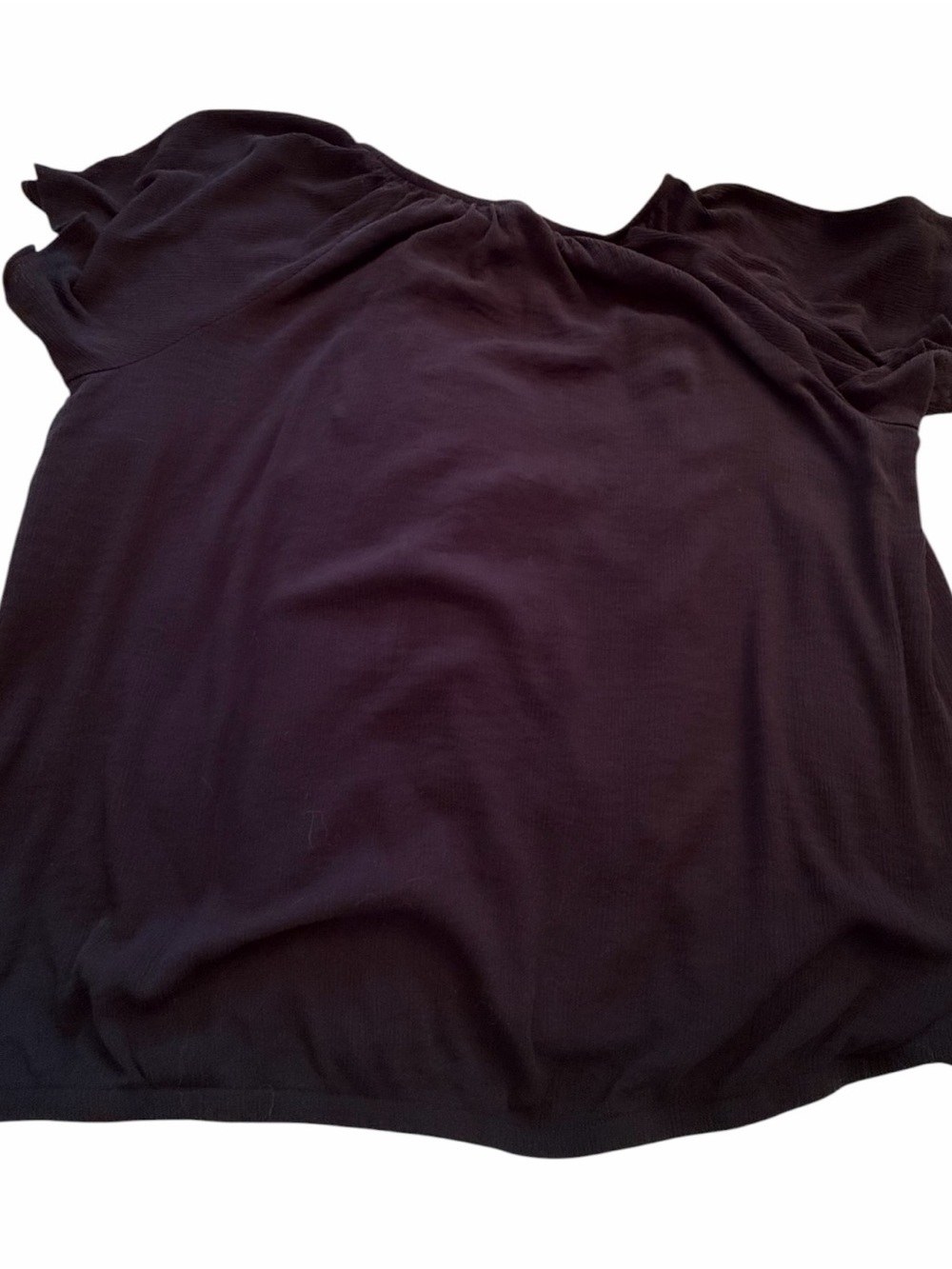 Torrid Plus Size - Crinkle Gauze Flutter
Sleeve Top -Tie Neck-Size 3X - Picture 9 of 10